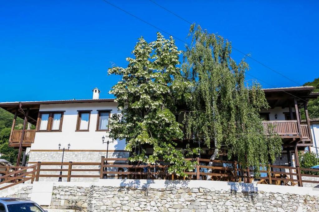 Delchovski Han Delchevo Exteriér fotografie